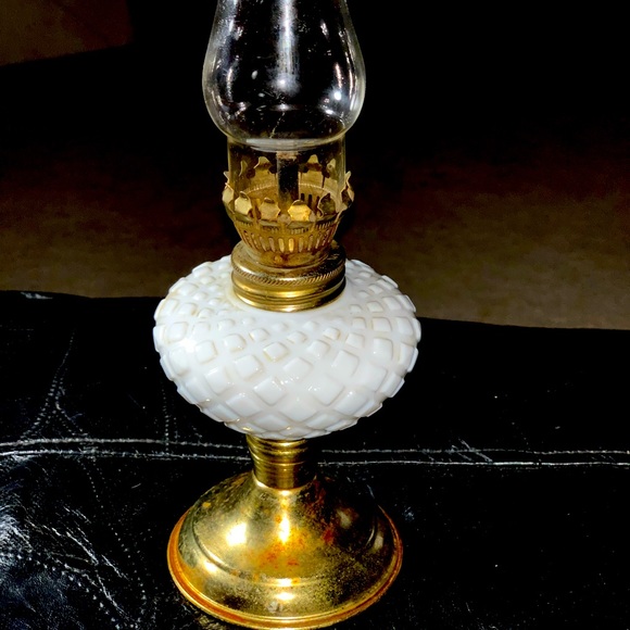 Vintage Milk Glass Kerosene Lamp - Picture 1 of 3
